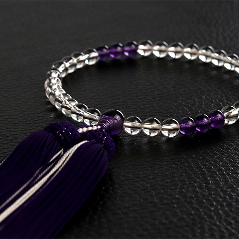【京念珠】本水晶・紫水晶（アメジスト） デザイン念珠（女性用）　使用イメージ2